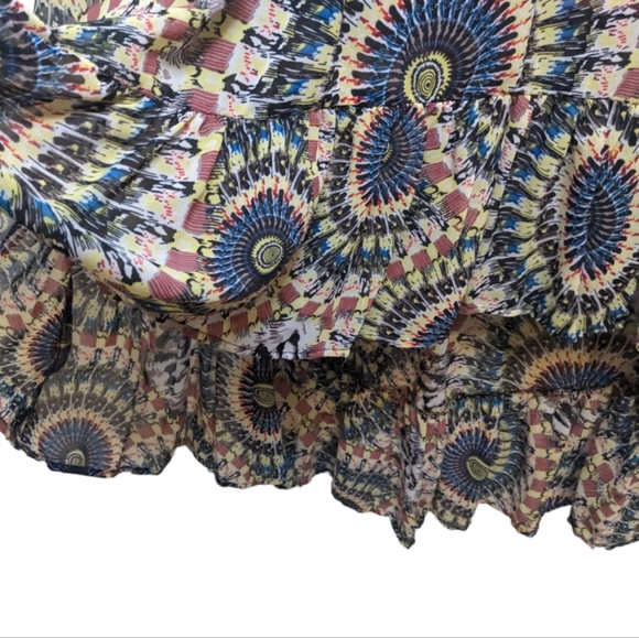 Jeans by Buffalo Women's Patterned High-Low Skirt 🎨✨ - Picture 7 of 11